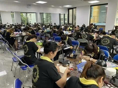 khoa hoc cham soc da Da Nang 4