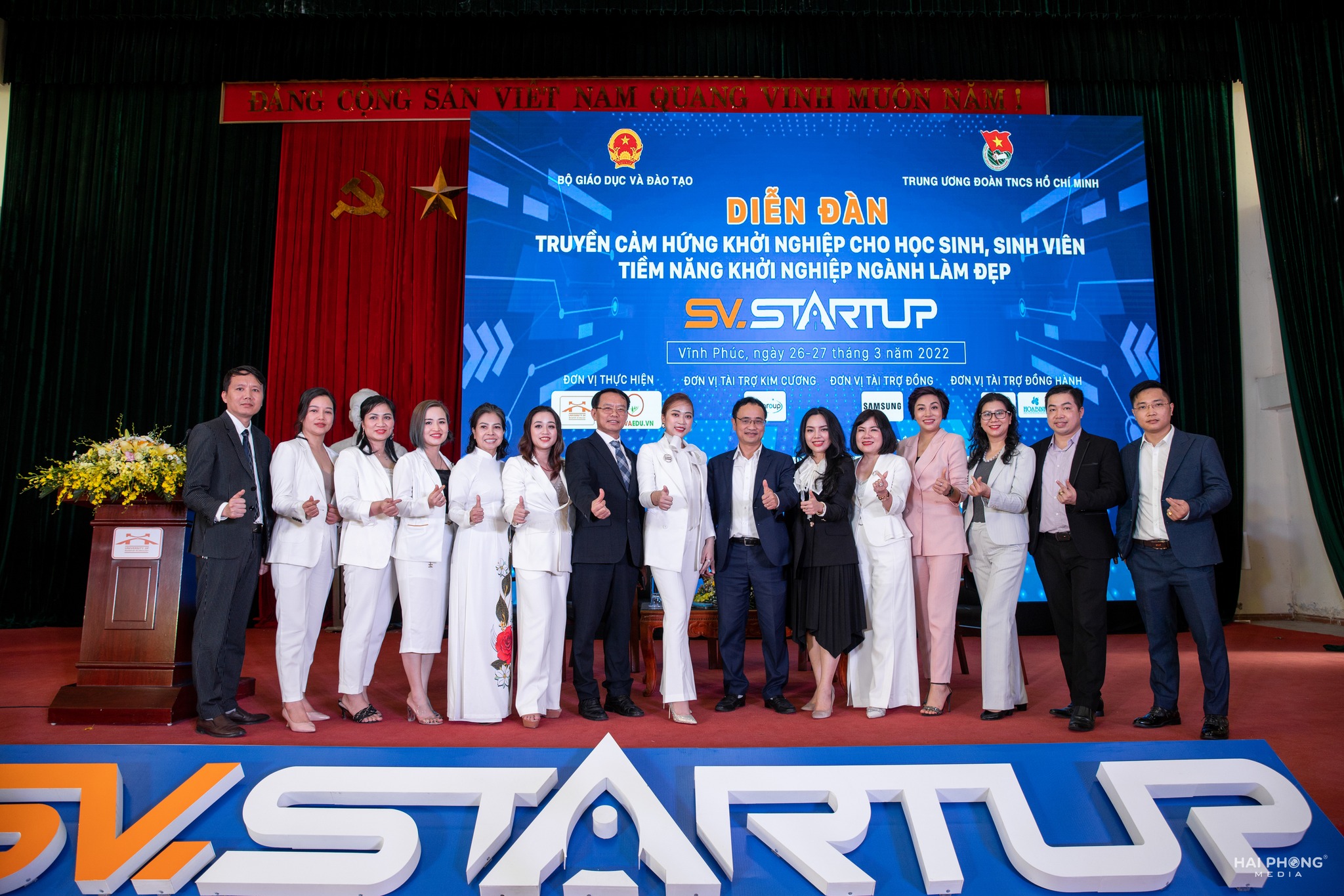 Ceo Mai Đình Hậu - Đại Diện HPmed - Tham Dự Sự Kiện SV Starup Khởi Nghiệp Nghàn Làm Đẹp Cho Học Sinh Sinh Viên Do Bộ Giáo Dục Tổ Chức - 01