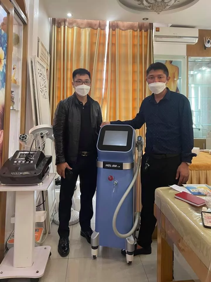 chuyển giao máy triệt lông diode laser bắc kinh cho Thẩm Mỹ Quỳnh Mai - Bác Sĩ Minh Sài Gòn - Tại Hạ Long Quảng Ninh - 05