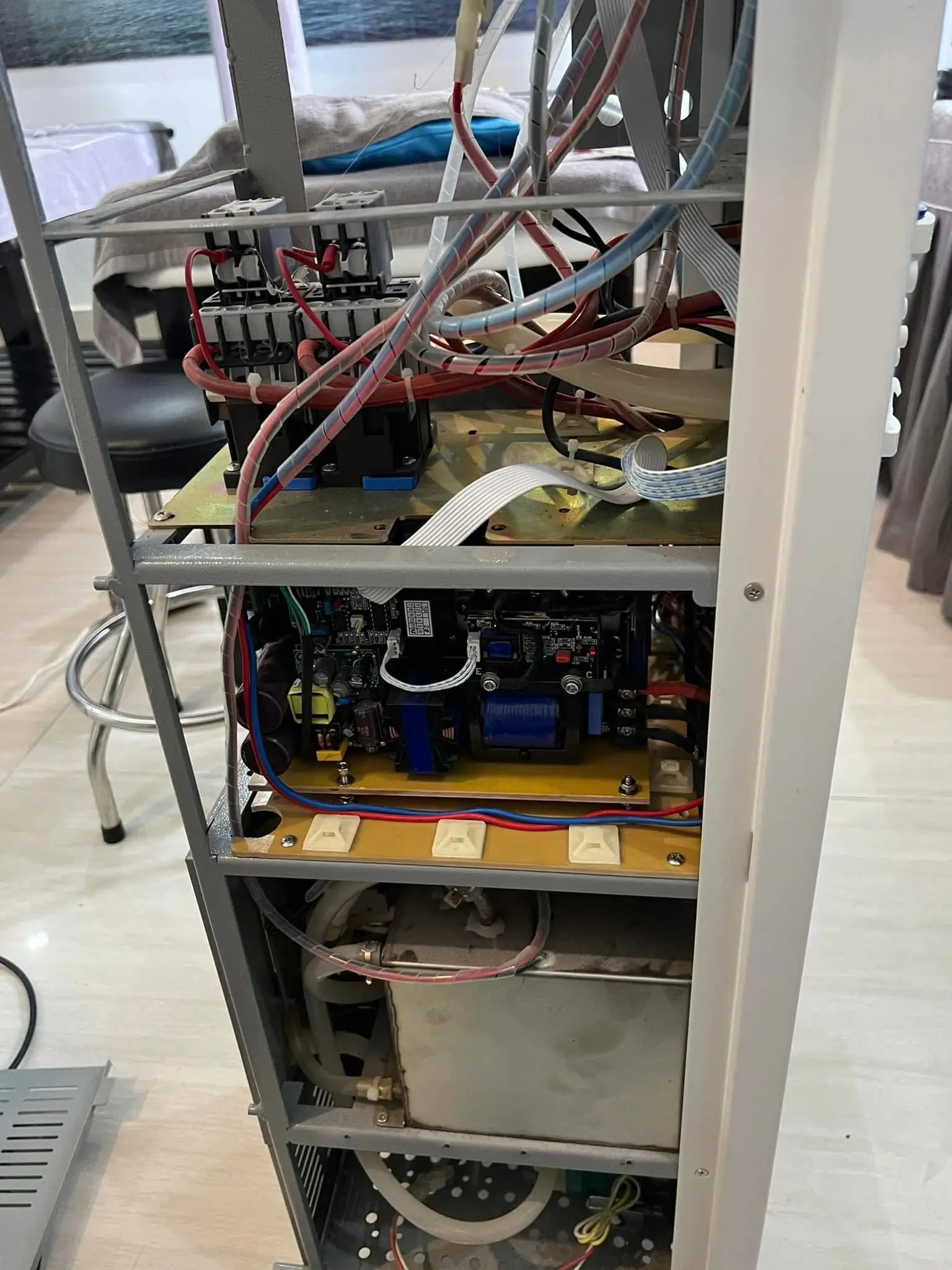 Sửa máy triệt lông quảng bình